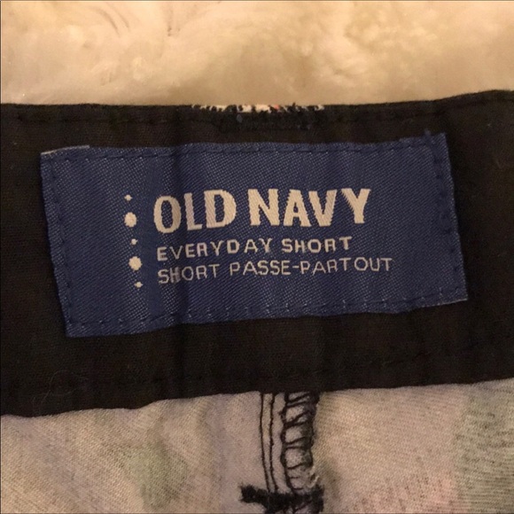 —SOLD—Old Navy shorts - Picture 4 of 5